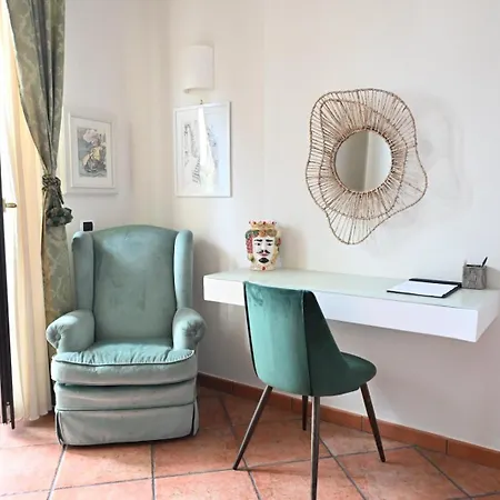 Donna Franca Taormina